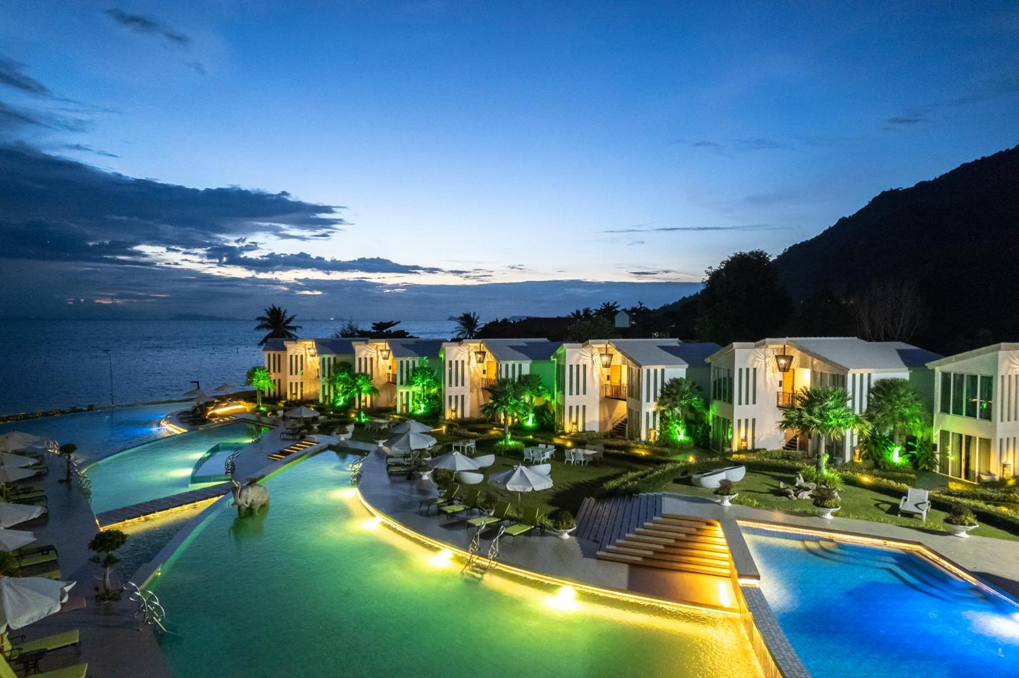 Vannee Golden Sands Beachfront Resort Haad Rin Esterno foto