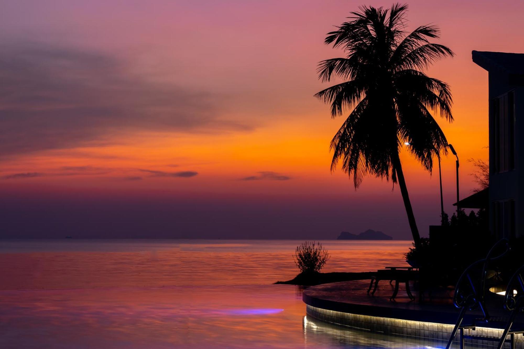 Vannee Golden Sands Beachfront Resort Haad Rin Esterno foto